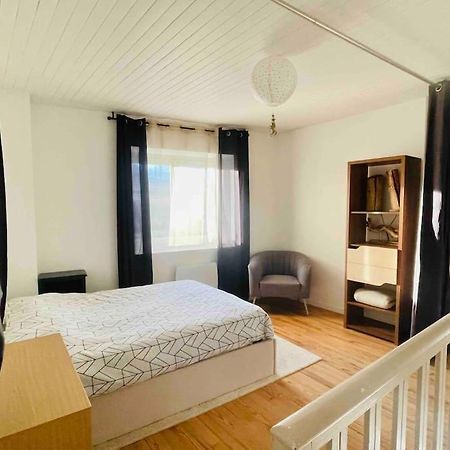 Agreable Maison De Village Avec Balcon Roiffieux Exterior foto